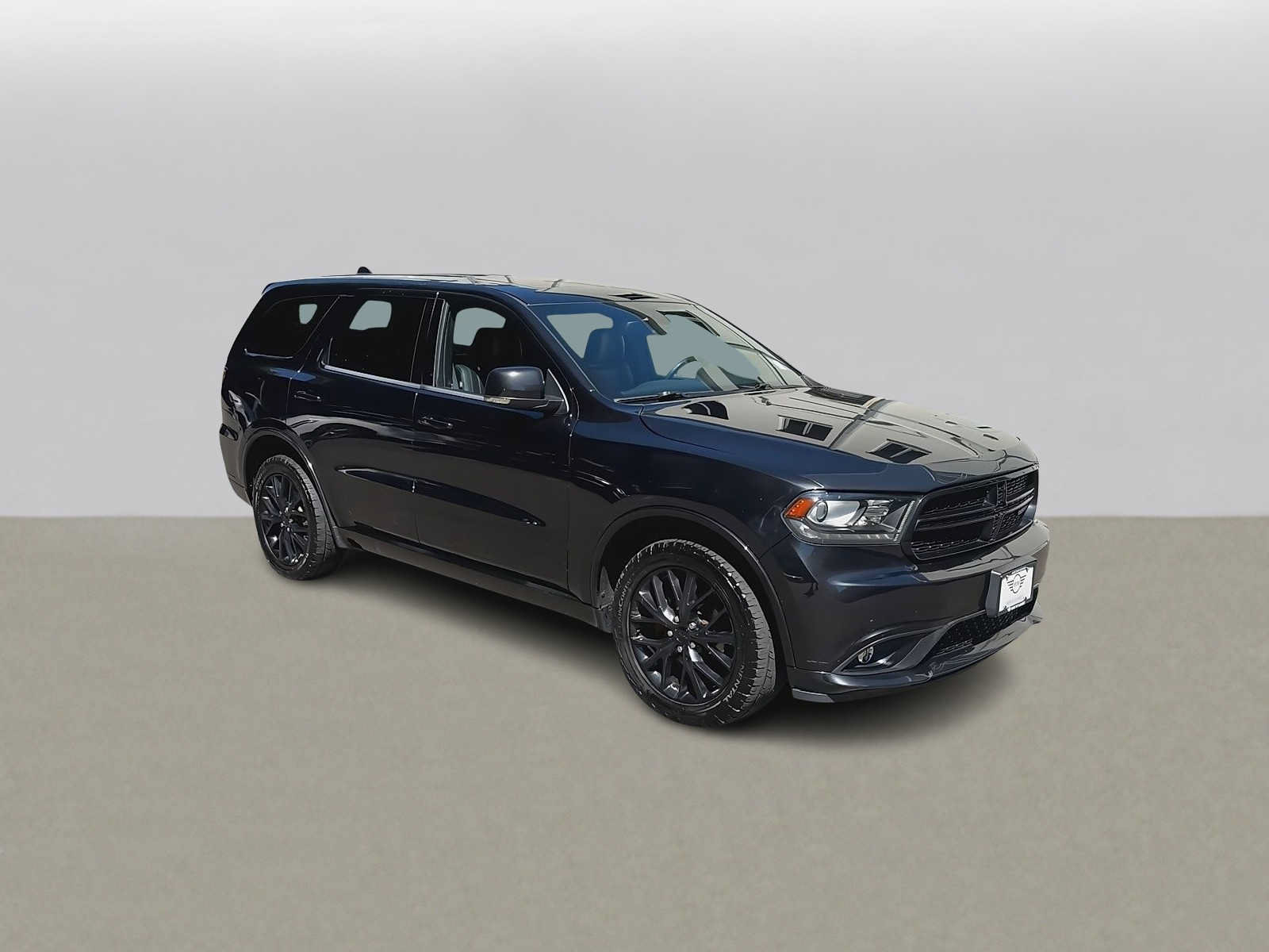 Used 2016 Dodge Durango Limited w/ Premium Group AWD/4WD image 2