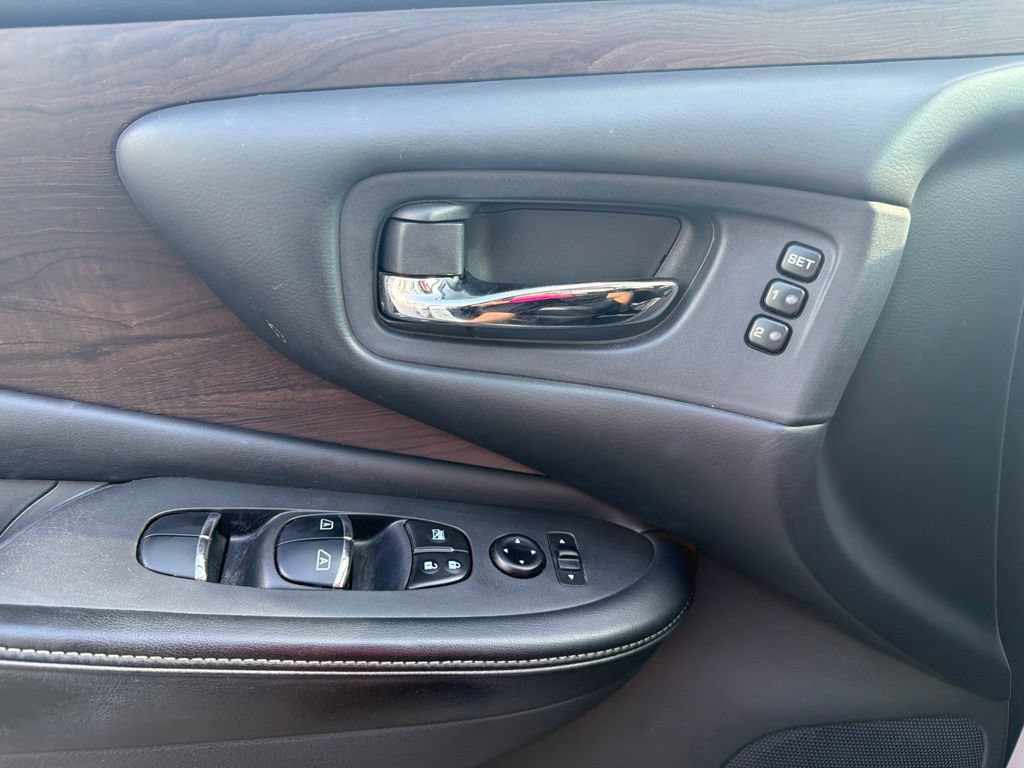 Used 2019 Nissan Murano Platinum w/ Cargo Package FWD image 25