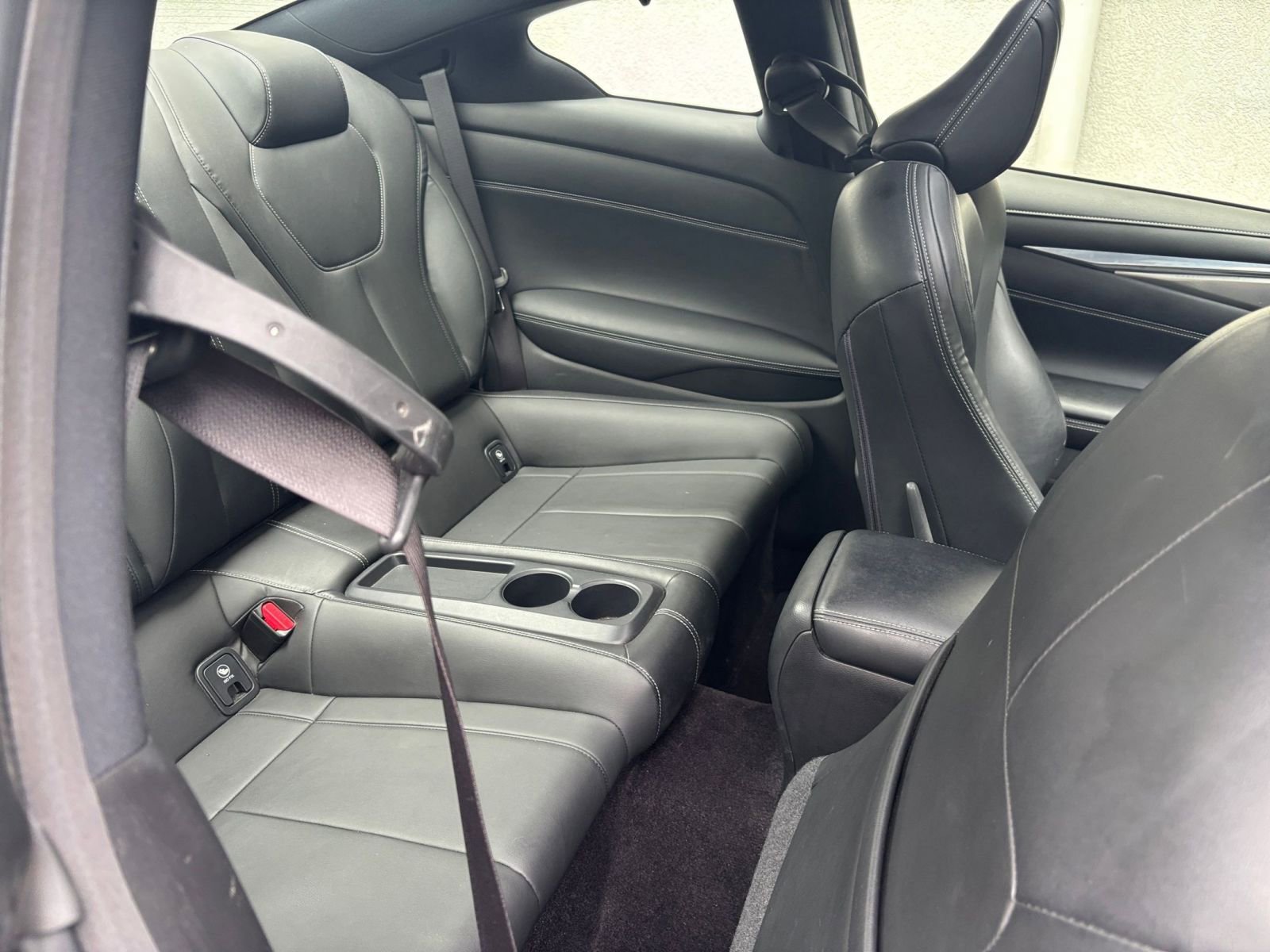 Used 2018 INFINITI Q60 3.0t Luxe AWD/4WD image 40