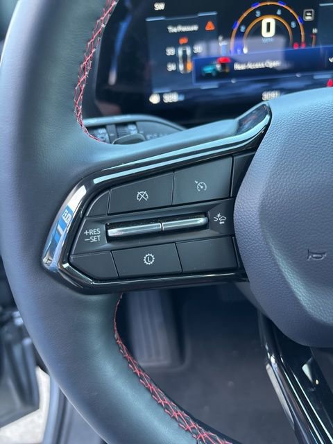 New 2026 Chevrolet Equinox RS FWD image 23