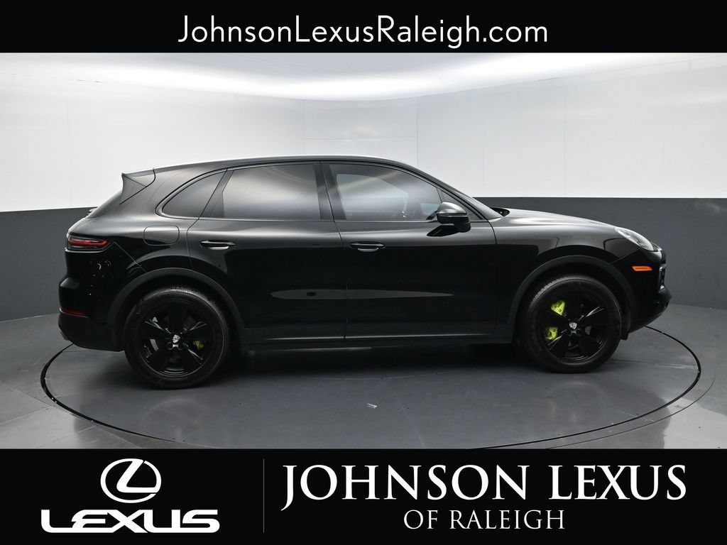 Used 2020 Porsche Cayenne AWD/4WD image 6