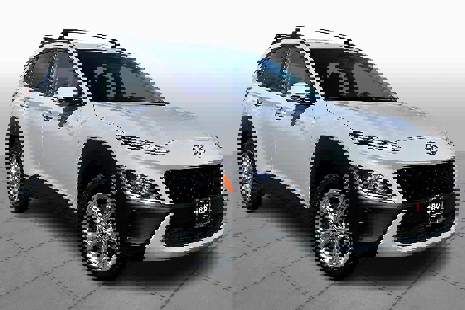 Used 2023 Hyundai Kona SEL image 3