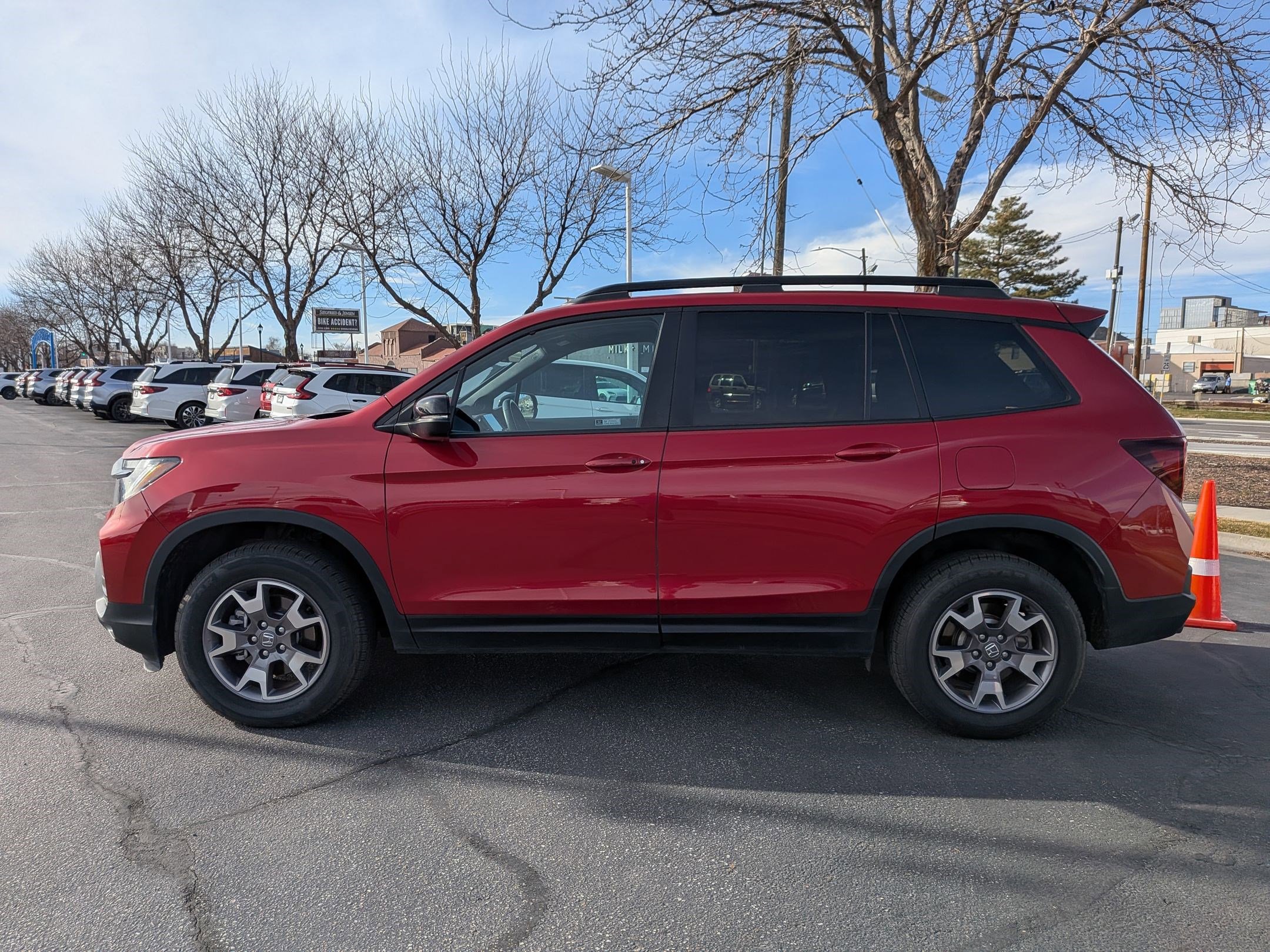 Used 2023 Honda Passport TrailSport image 9