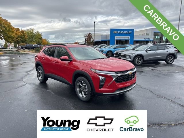 Used 2026 Chevrolet Trax LT w/ Driver Confidence Package FWD image 1