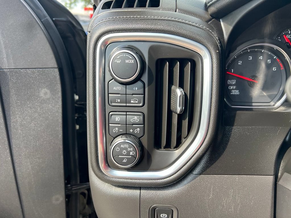 Used 2020 Chevrolet Silverado 1500 LTZ w/ LTZ Premium Package AWD/4WD image 44