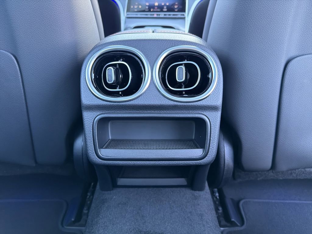 New 2026 Mercedes-Benz C 43 AMG 4MATIC Sedan image 23