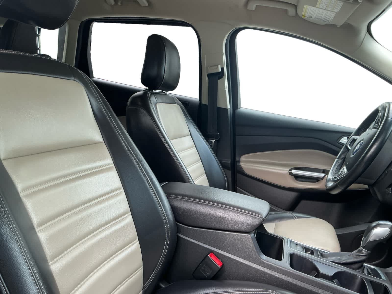 Used 2019 Ford Escape SEL AWD/4WD image 15