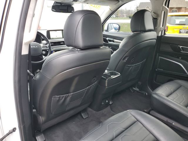 Used 2022 Kia Telluride SX w/ SX Prestige Package image 16
