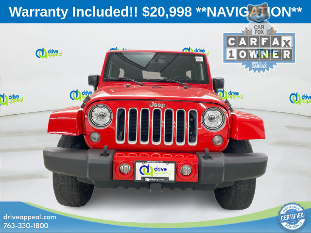 Used 2017 Jeep Wrangler Unlimited Sahara w/ Connectivity Group AWD/4WD image 3