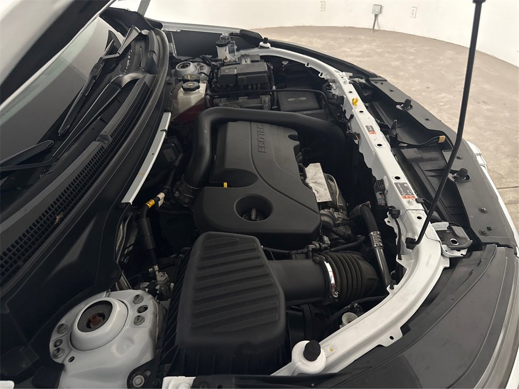 Used 2024 Chevrolet Equinox LS w/ LS Convenience Package image 18