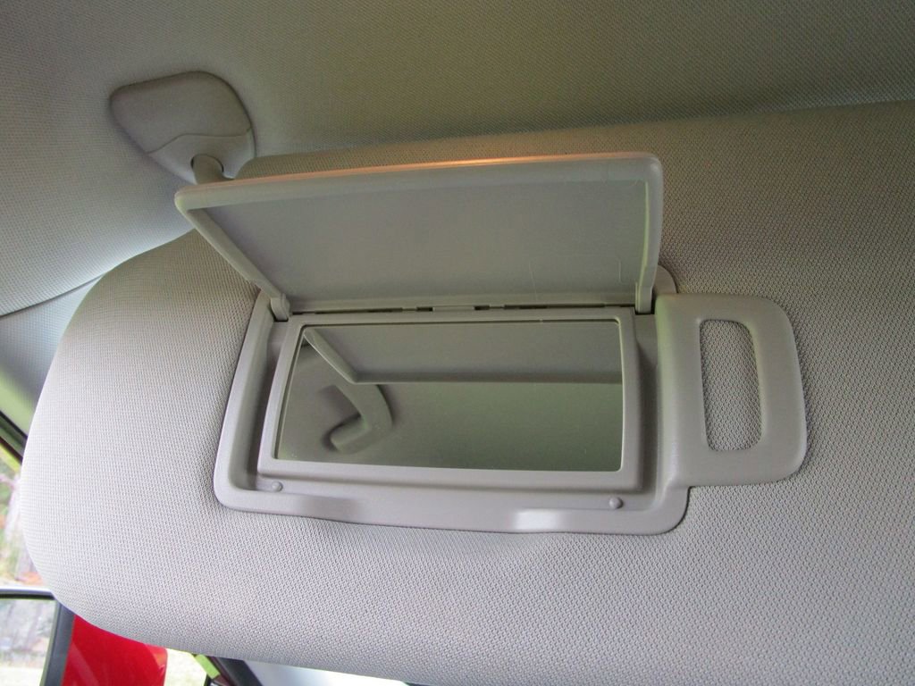 Used 2024 Nissan Pathfinder SL image 42