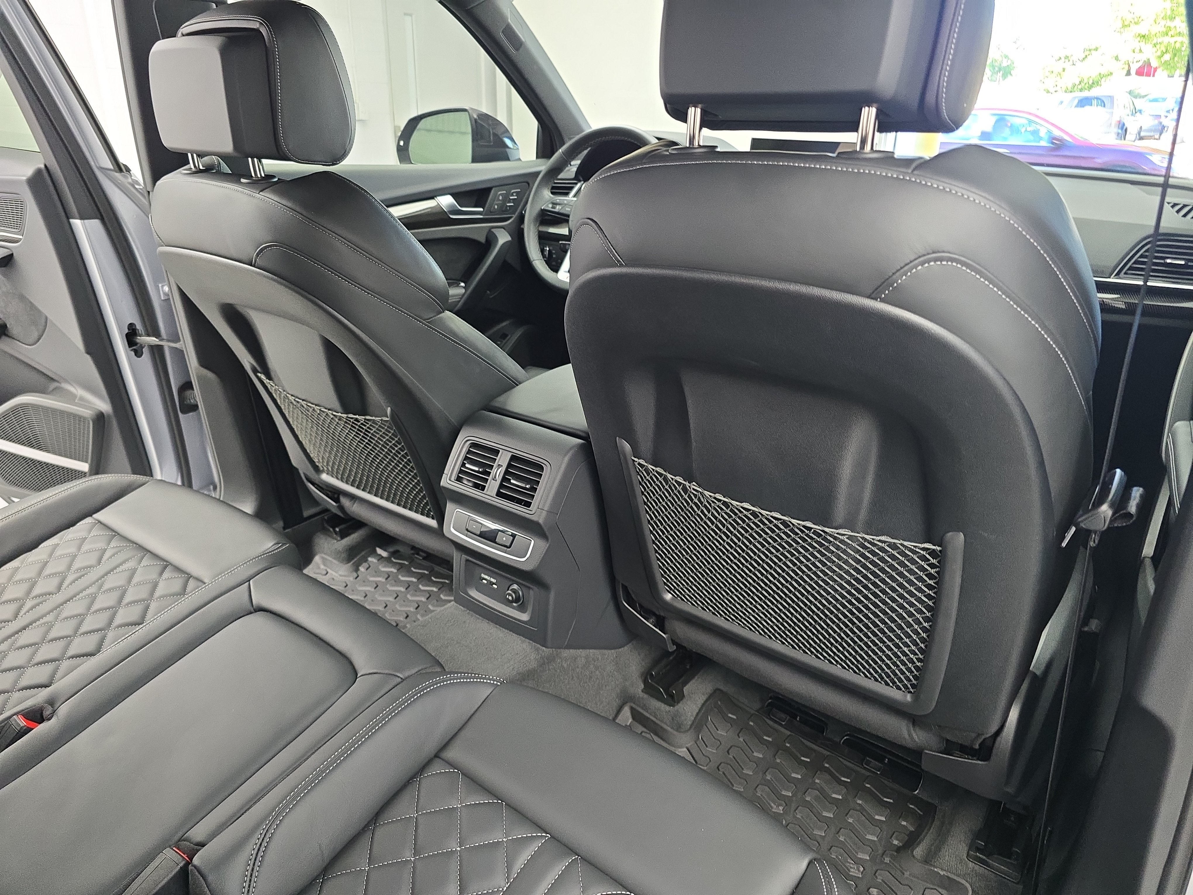 Used 2023 Audi SQ5 Premium Plus w/ Premium Plus Package AWD/4WD image 11