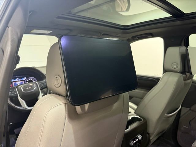Used 2021 GMC Yukon SLT w/ SLT Premium Package image 29