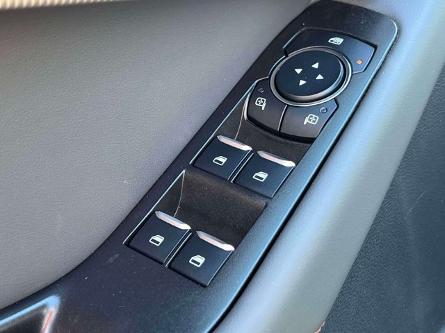 Used 2026 Ford Explorer Active AWD/4WD image 22