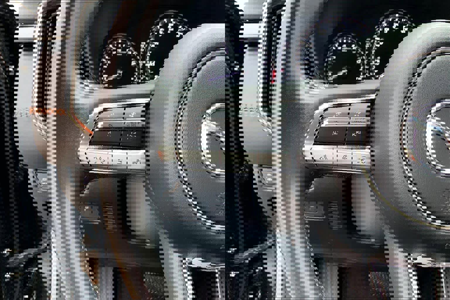 Used 2024 MAZDA CX-50 AWD 2.5 S w/ Premium Plus Pkg image 22