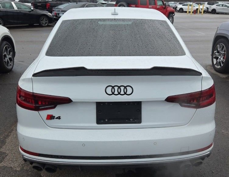 Used 2018 Audi S4 Prestige w/ Prestige Package image 3