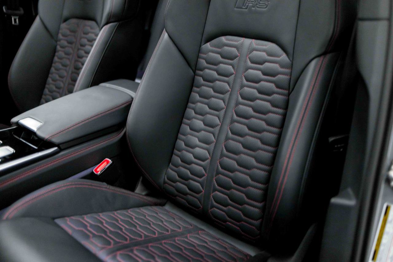 Used 2025 Audi RS 6 performance AWD/4WD image 76
