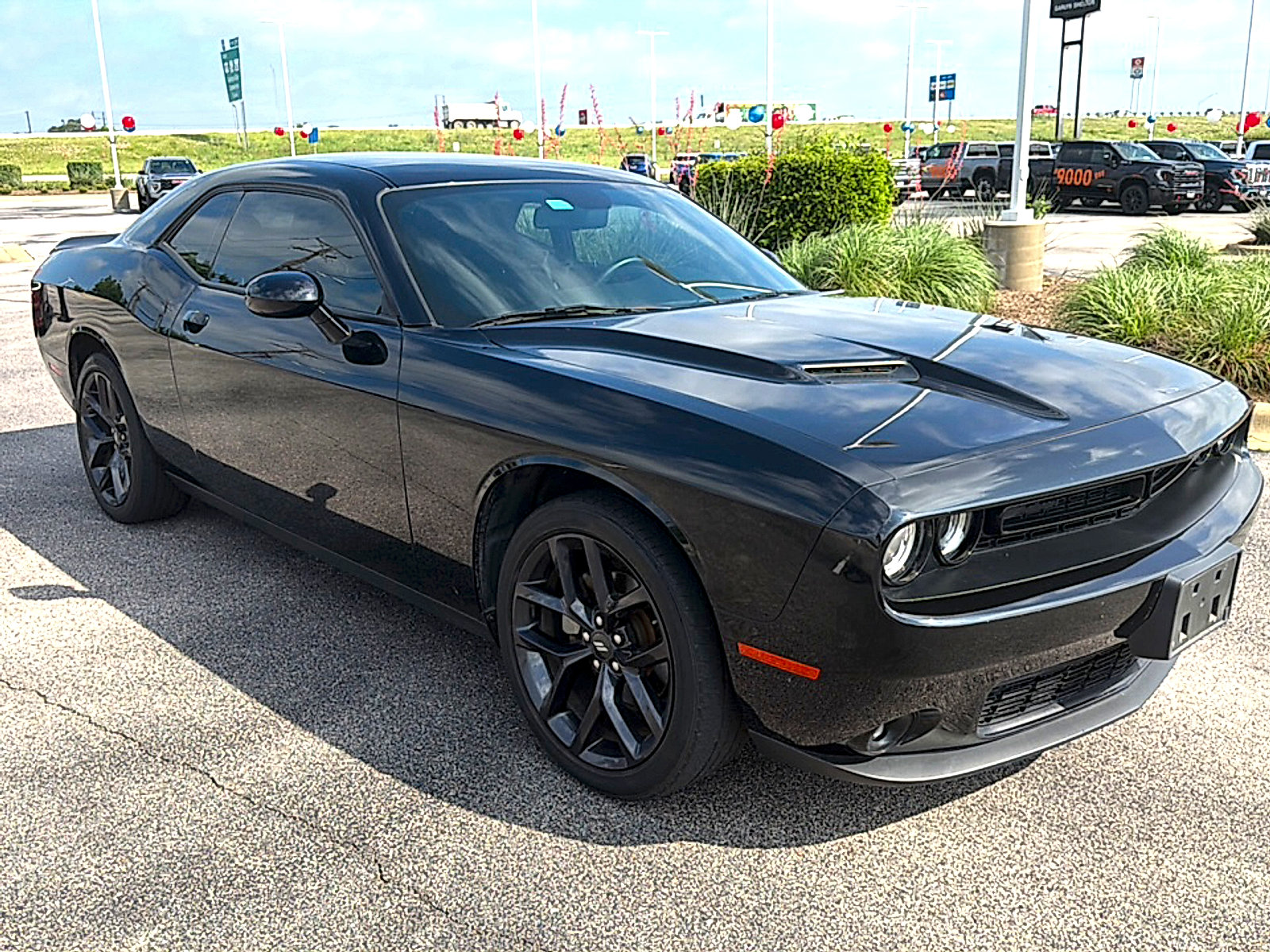 Used 2023 Dodge Challenger SXT w/ Blacktop Package RWD image 3