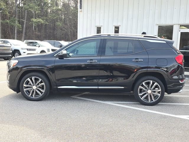 Used 2019 GMC Terrain Denali image 2