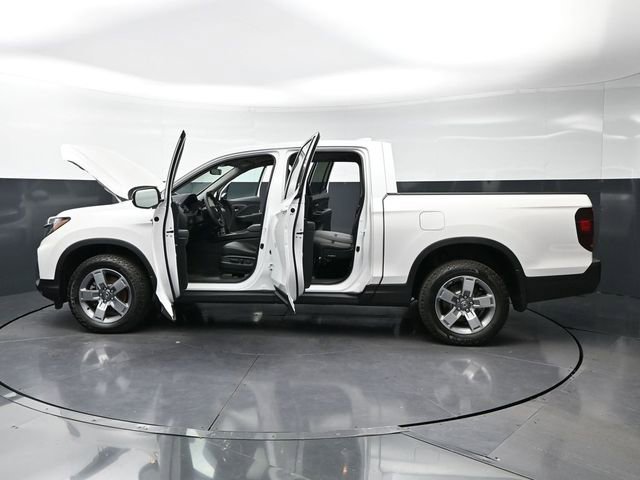 Certified 2025 Honda Ridgeline RTL image 59
