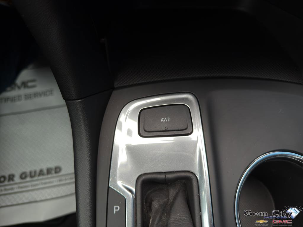 Used 2021 Chevrolet Equinox LT image 23