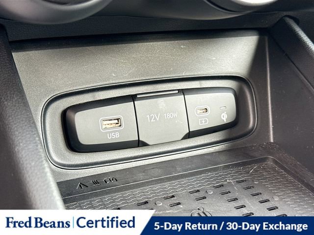 Certified 2025 Hyundai Venue Limited image 36