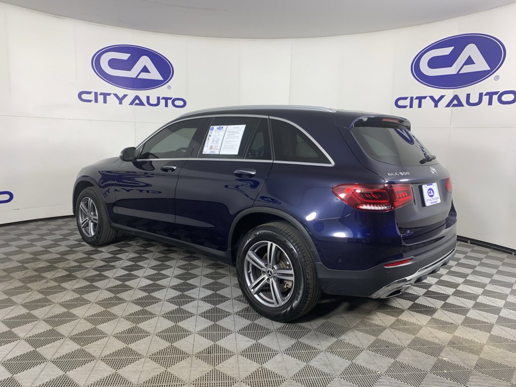 Used 2021 Mercedes-Benz GLC 300 image 5