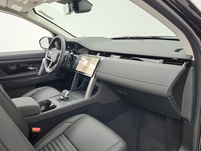 Certified 2025 Land Rover Discovery Sport S image 17