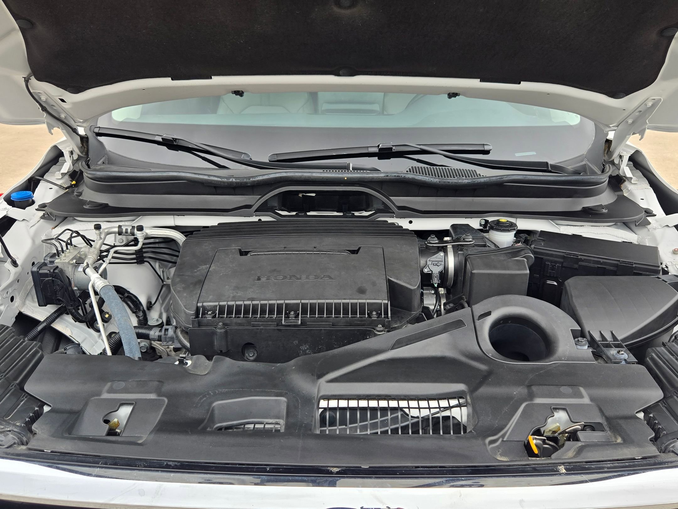 Used 2025 Honda Pilot Touring image 32