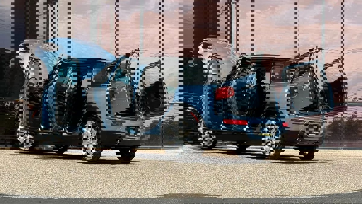 Used 2016 MINI Cooper Clubman image 35