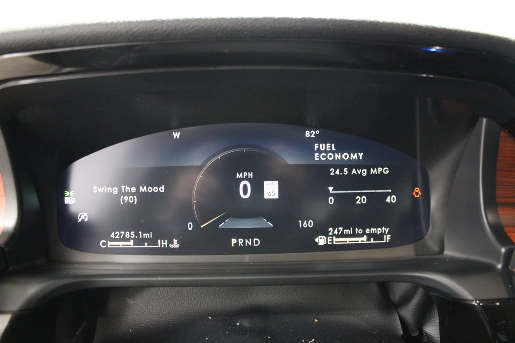 Used 2024 Lincoln Aviator Reserve w/ Equipment Group 201A RWD image 41