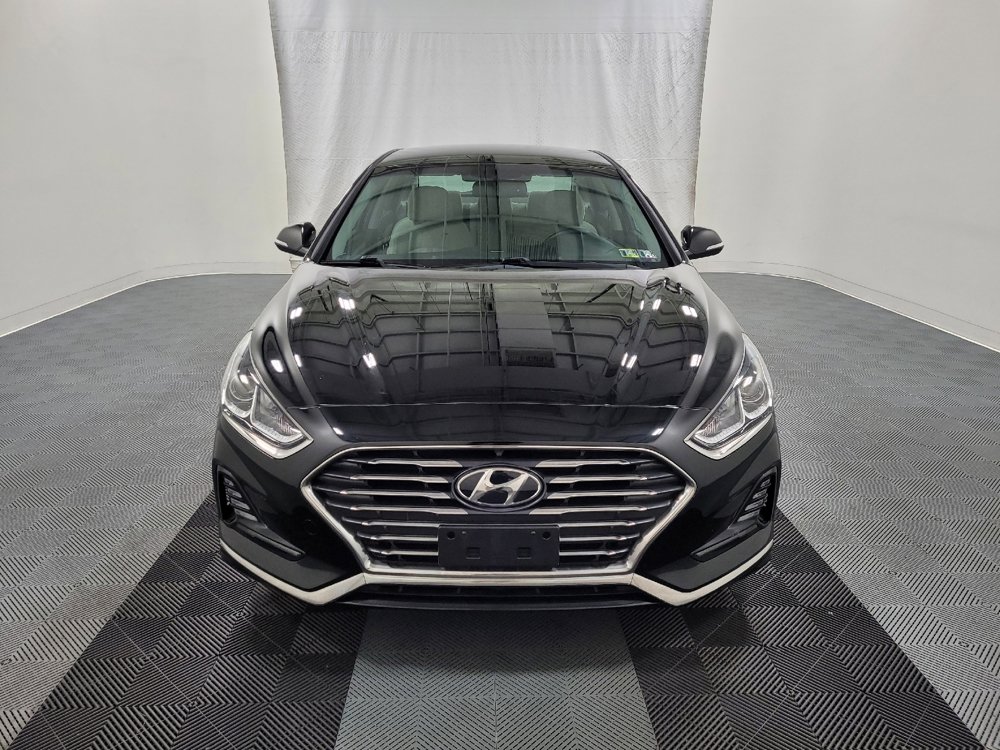 Used 2019 Hyundai Sonata Plug-In Hybrid image 14