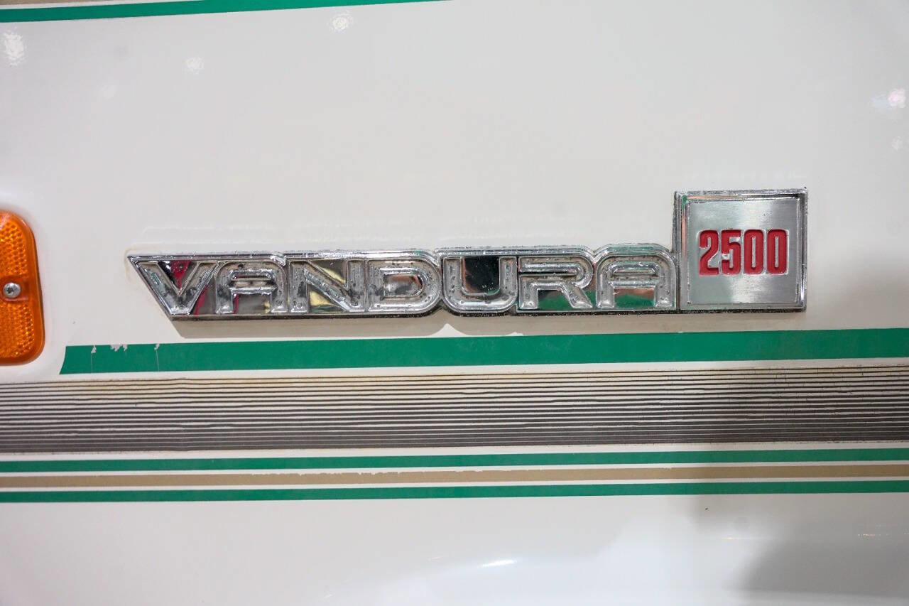 Used 1993 GMC G2500 Vandura RWD image 23