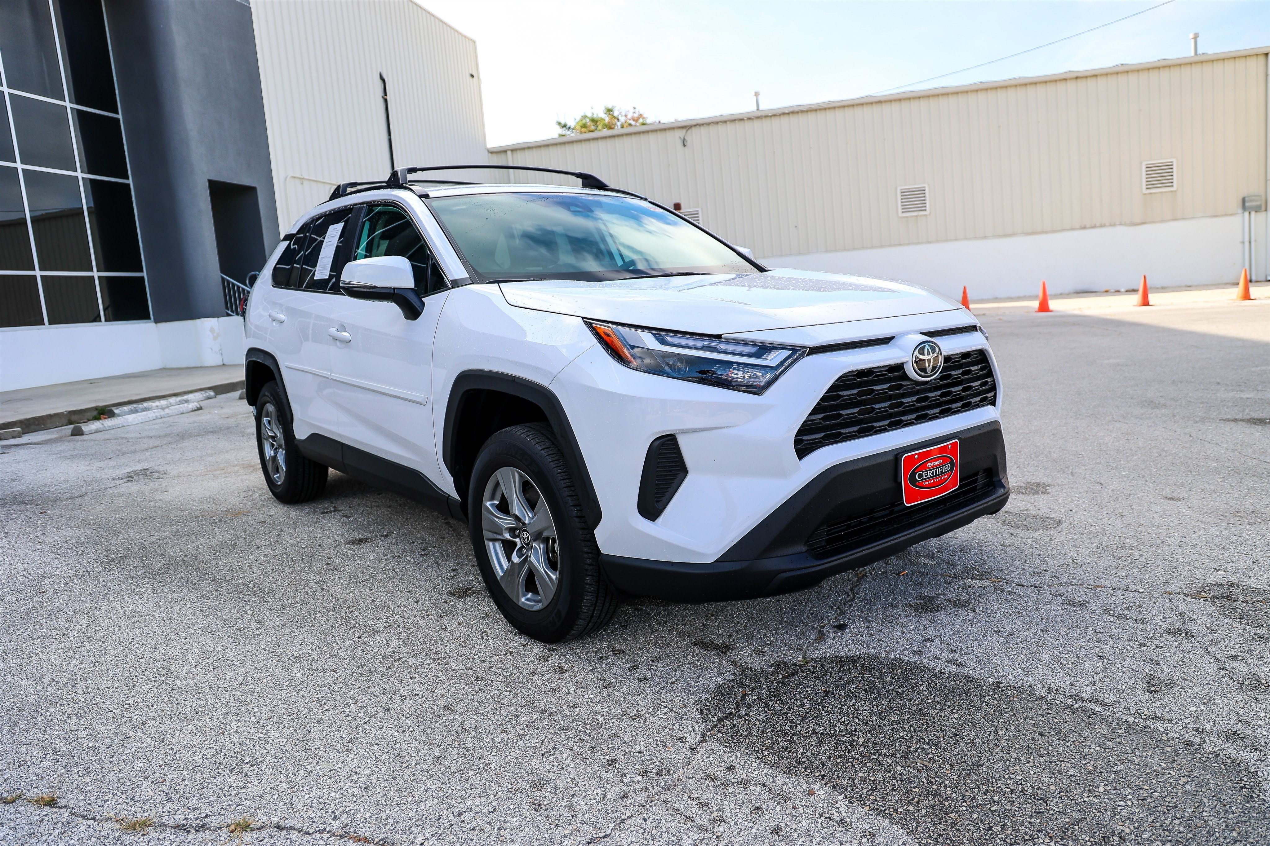 Certified 2025 Toyota RAV4 XLE w/ Convenience Package FWD image 5