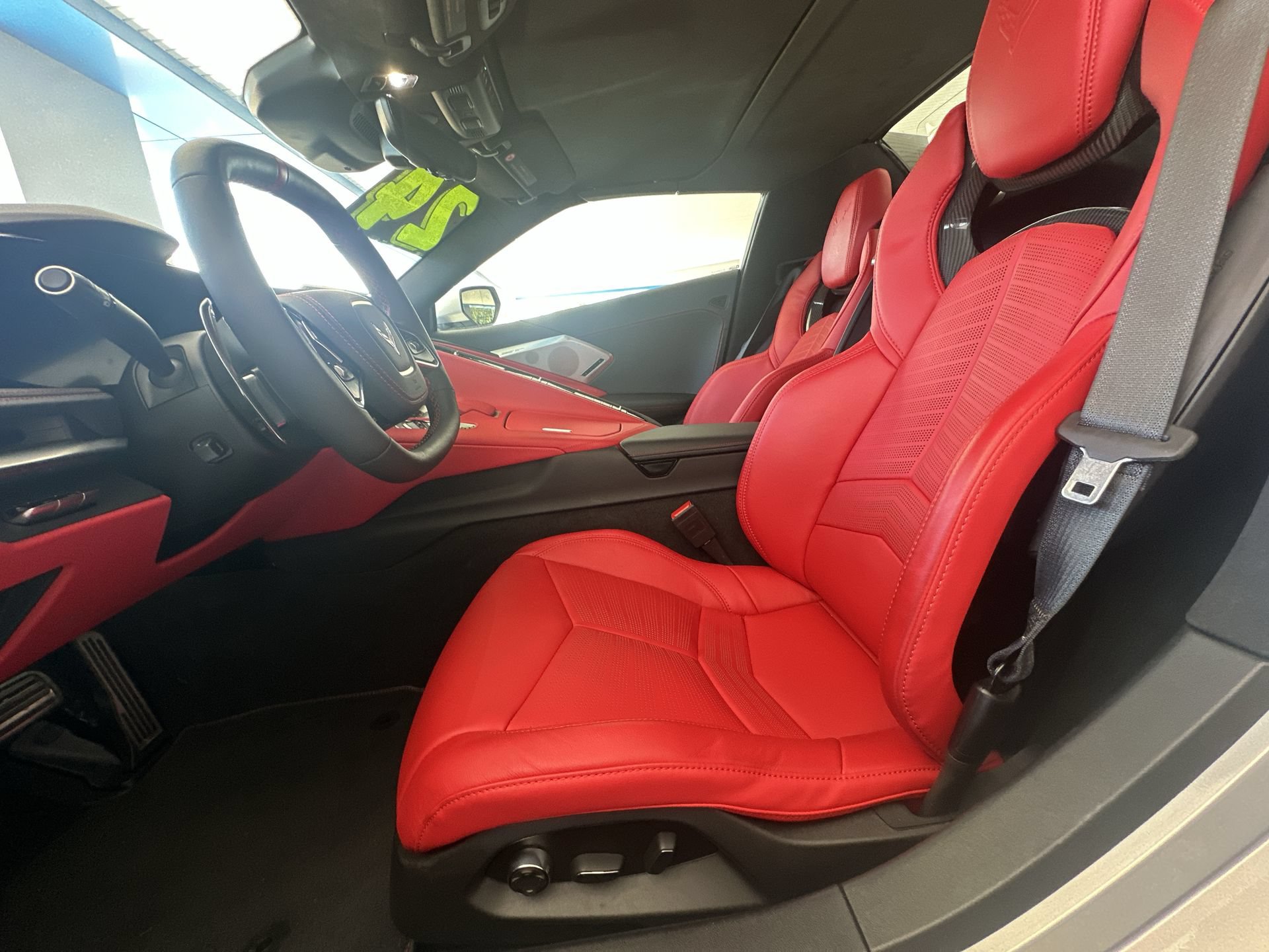 Used 2024 Chevrolet Corvette Stingray Premium Conv w/ Battery Protection Package RWD image 18