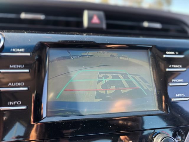 Used 2018 Toyota Camry LE image 26