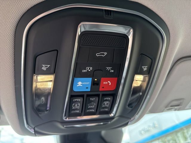 Used 2024 Jeep Grand Cherokee Limited 4xe AWD/4WD image 33