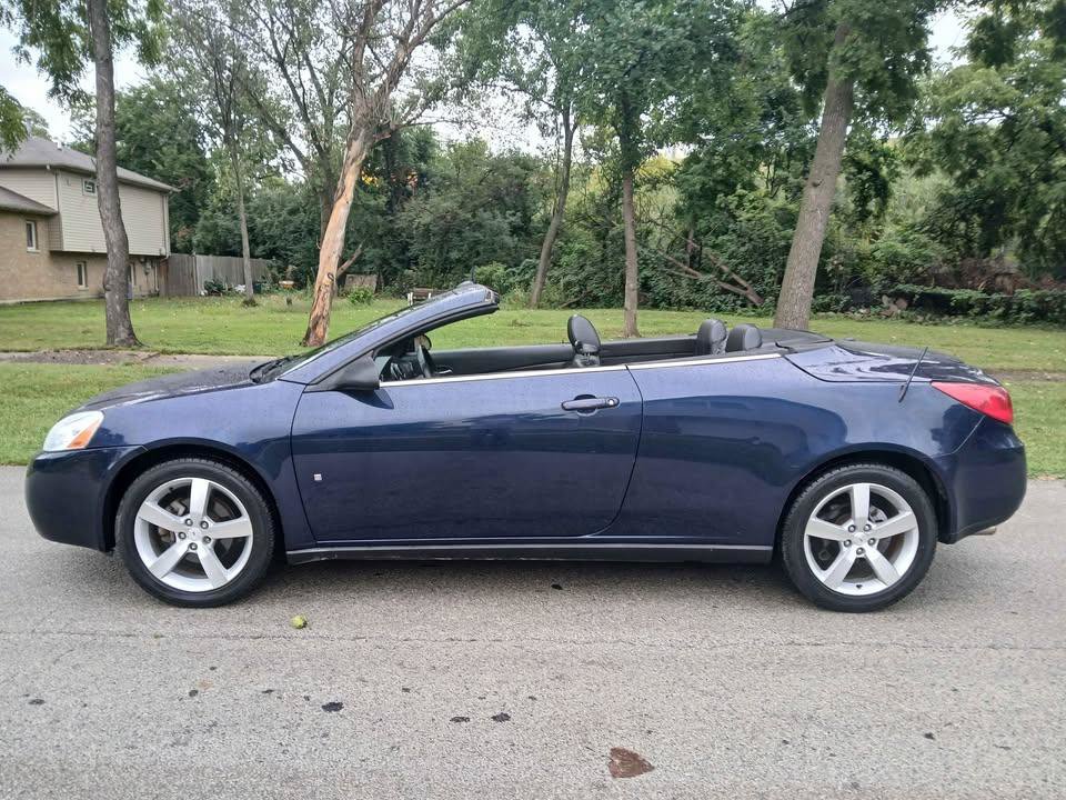 Used 2008 Pontiac G6 GT w/ Premium Package FWD image 4