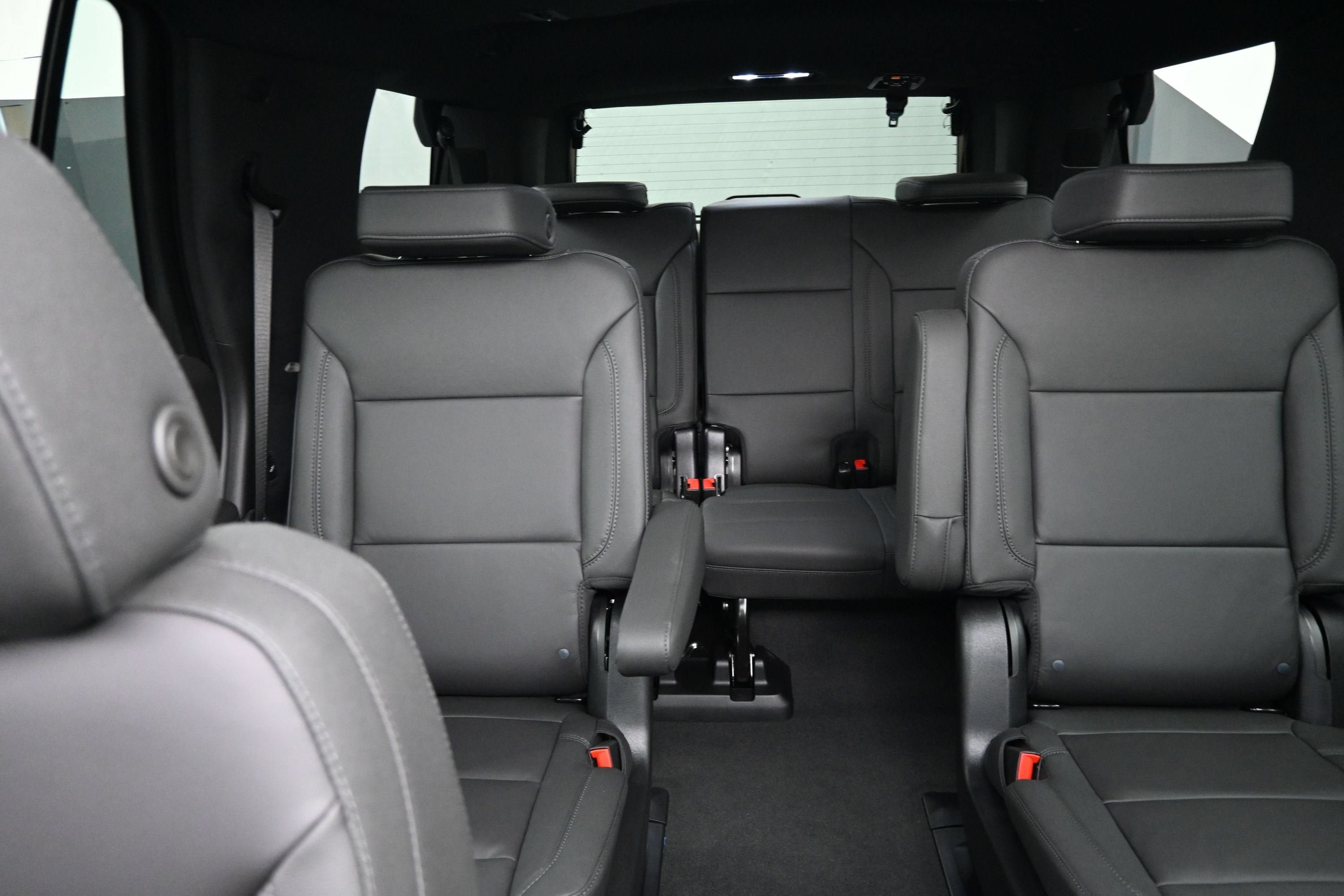 New 2026 Chevrolet Tahoe LT w/ Comfort Package AWD/4WD image 36