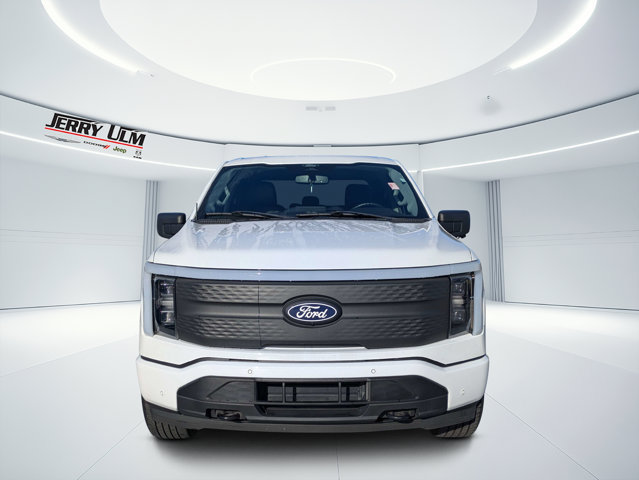 Used 2024 Ford F150 Lightning Flash AWD/4WD image 8