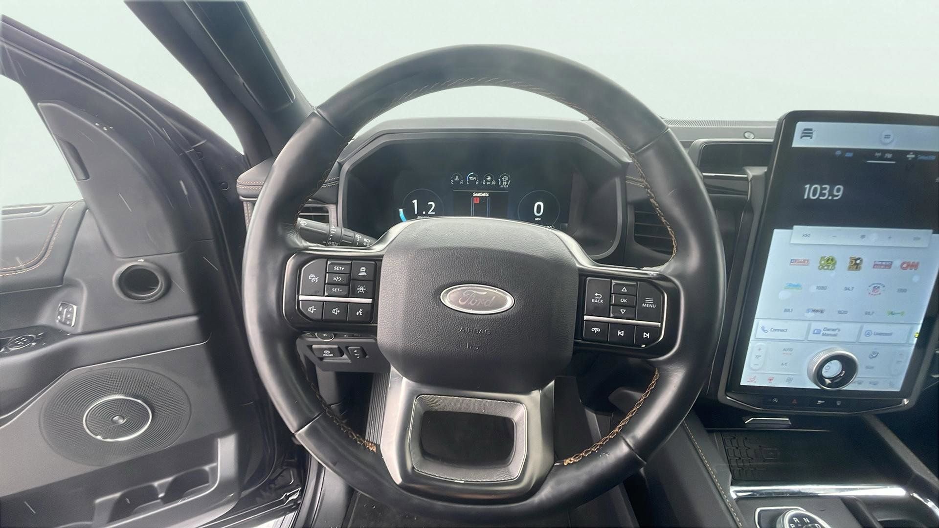 Used 2023 Ford Expedition Max Platinum image 14