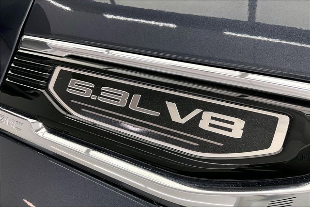 Used 2022 GMC Sierra 1500 SLT w/ SLT Premium Package image 32