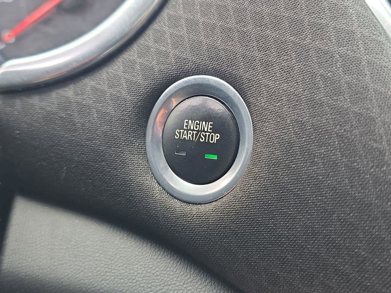 Used 2020 Chevrolet Malibu LT image 31