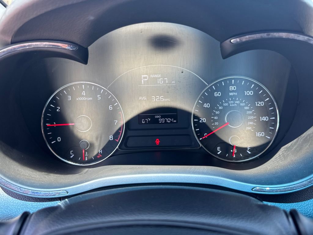 Used 2017 Kia Forte LX image 27