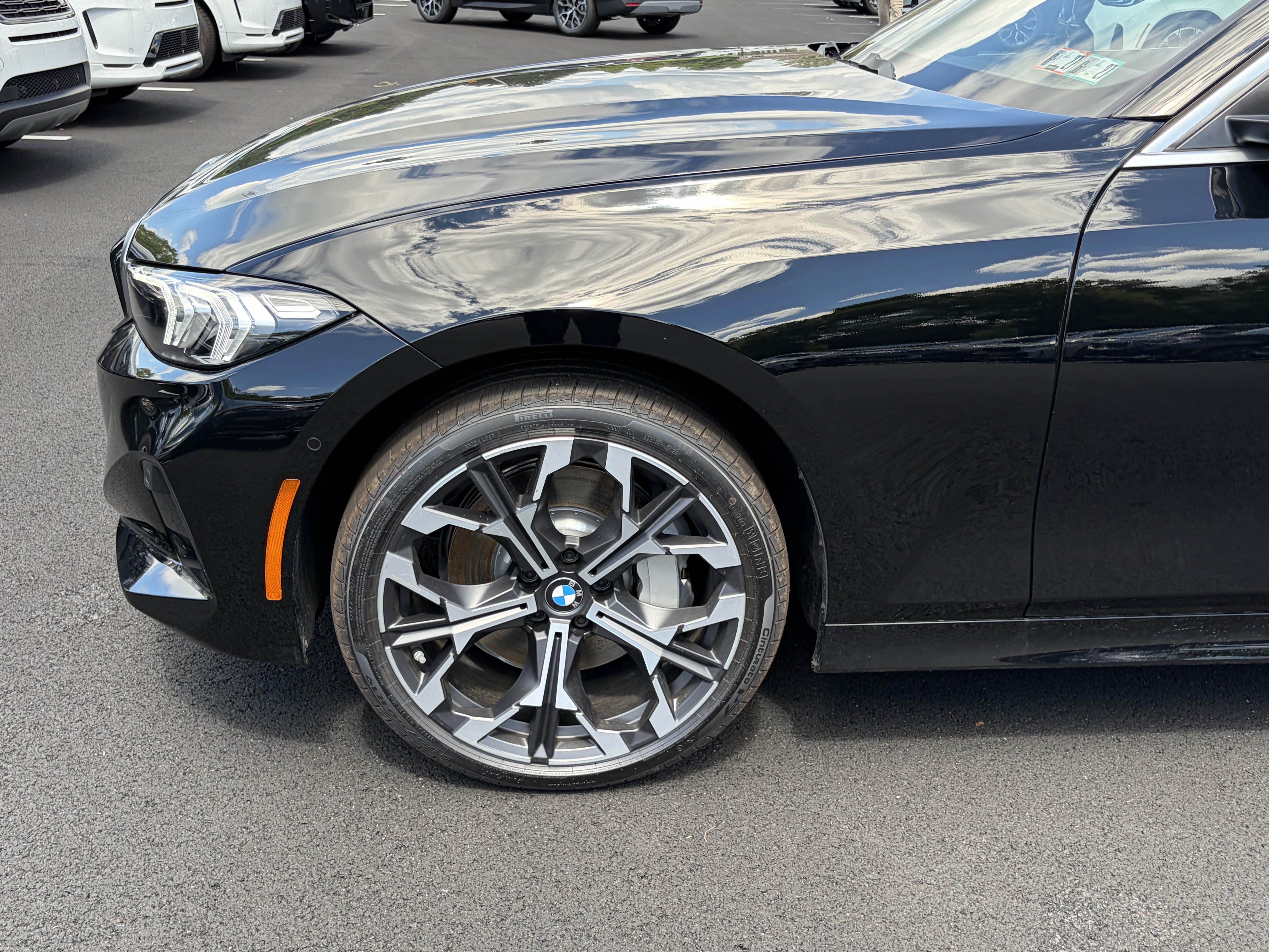 Used 2026 BMW 330i xDrive Sedan w/ Premium Package AWD/4WD image 4