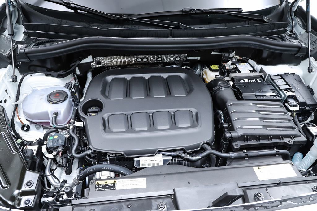 New 2026 Volkswagen Tiguan SE R-Line image 67