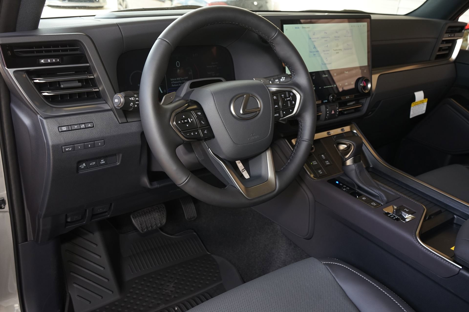 Used 2026 Lexus GX 550 w/ Accessory Package (ZB) image 2