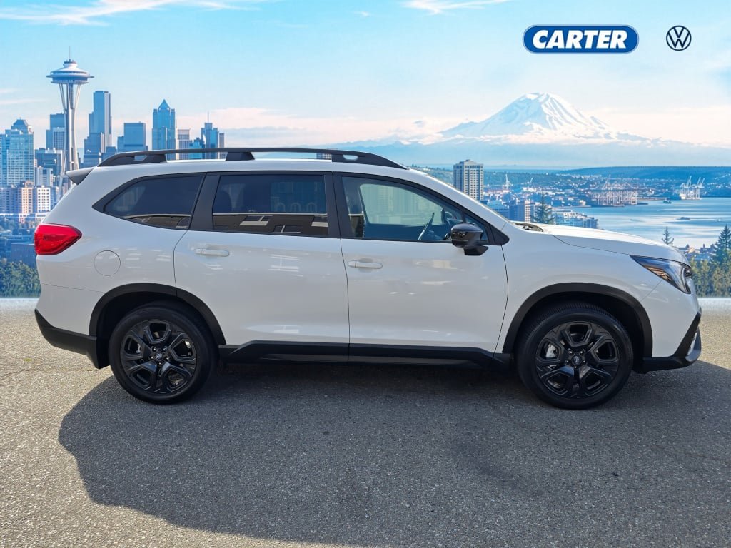 Used 2025 Subaru Ascent Bronze Edition w/ Onyx Package AWD/4WD image 2
