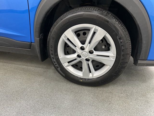 Used 2024 Nissan Kicks S FWD image 22
