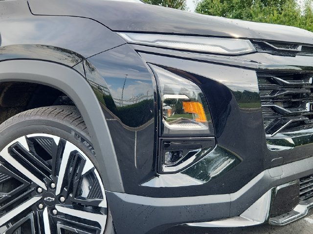 New 2027 Chevrolet Equinox RS w/ Safety and Technology Package FWD image 9
